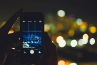 Activar el modo noche o modo nocturno en iPhone y Android
